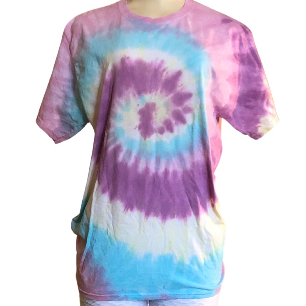 🌸 Tie Dye Shirt 🌸